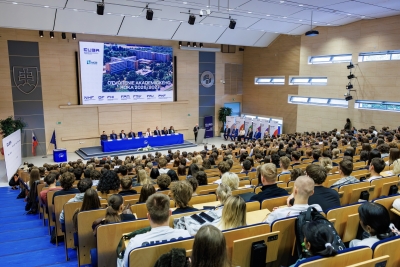 EUBA vstupuje do nového akademického roka