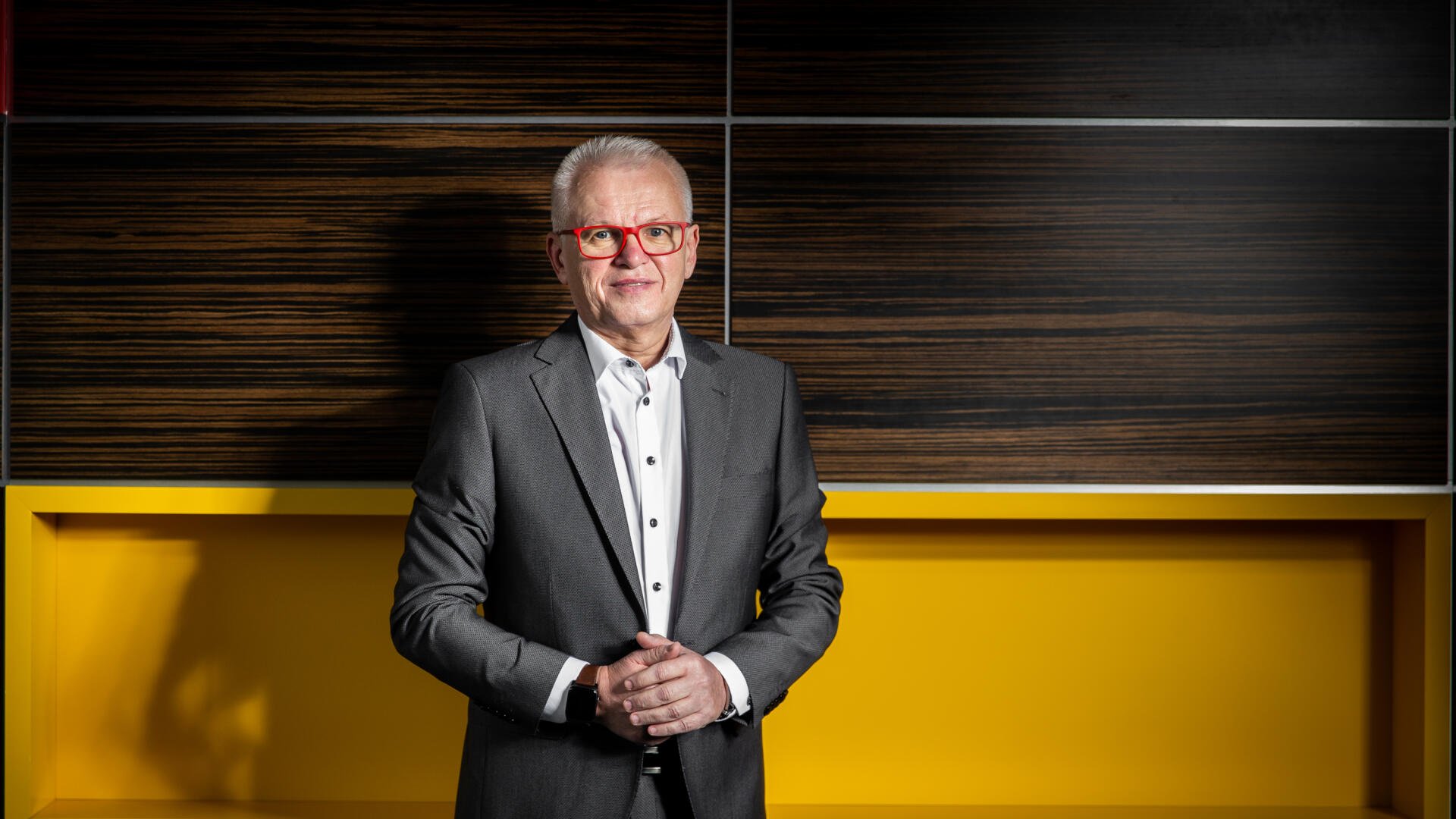 Rozhovor s rektorom Ekonomickej univerzity v Bratislave Ferdinandom Daňom, pri príležitosti 85. výročia jej vzniku