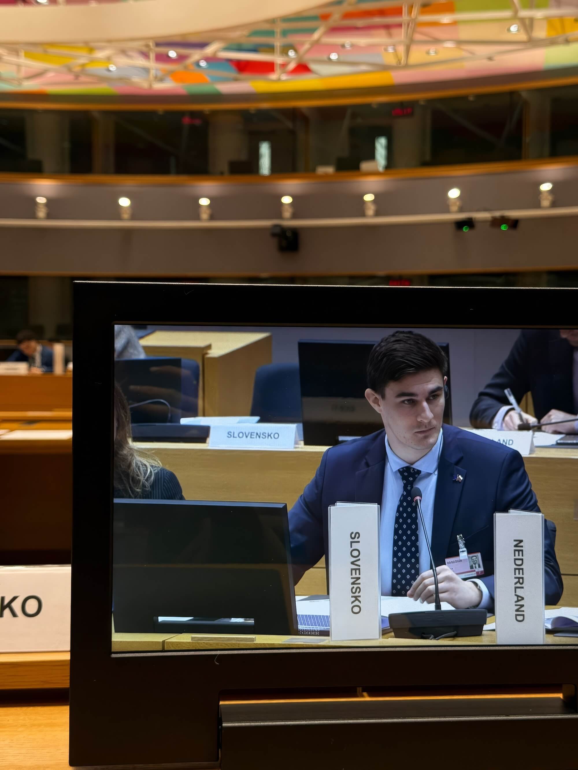 Študent Ekonomickej univerzity v Bratislave súčasťou európskej simulácie ConSIMium