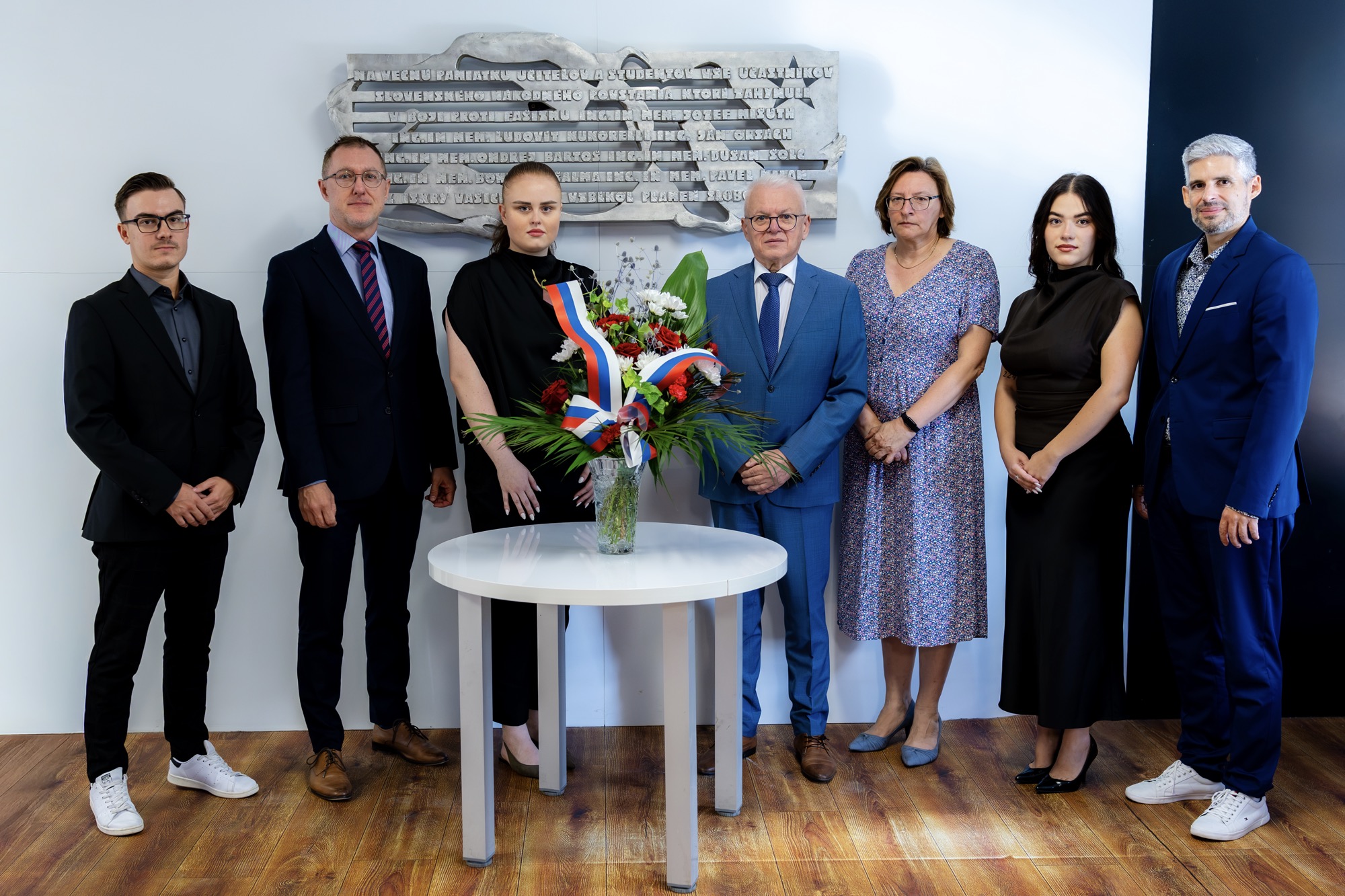 EUBA si pripomenula šesť študentov a učiteľa, hrdinov SNP