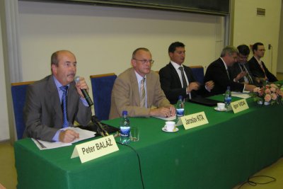 Herbert Stepic a Ivan Šramko prednášali na EU