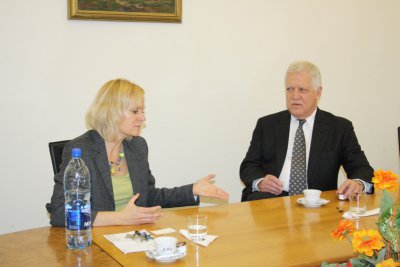 Keith Groff, PH.D. navštívil Ekonomickú univerzitu v Bratislave