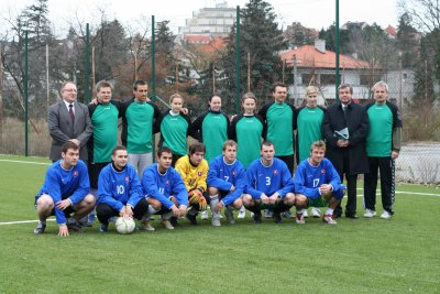 Univerzitné udalosti » Otvorenie futbalového ihriska s umelou trávou v Horskom Parku