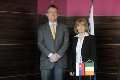 Univerzitné udalosti » Návšteva Írskeho veľvyslanca na EU v Bratislave