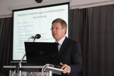 Prednáška švajčiarskeho odborníka na reštrukturalizáciu