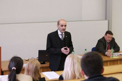 Prednáška gruzínskeho veľvyslanca