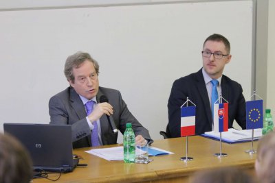 Univerzitné udalosti » Diplomacia v praxi - Francúzsko