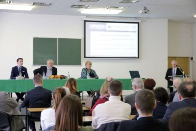 Zasadnutie Akademickej obce EU v Bratislave