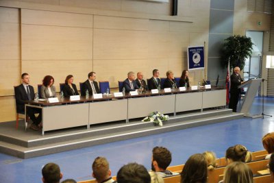 Slávnostné otvorenie akademického roka 2016/2017 na EU v Bratislave