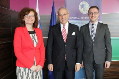 Cyperský veľvyslanec navštívil EU v Bratislave