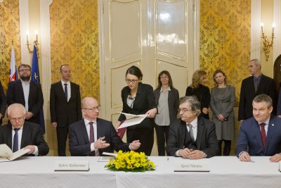 Podpis memoranda o spolupráci s Úradom podpredsedu vlády SR pre investície a informatizáciu