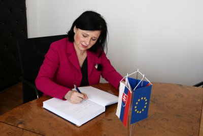 Európska komisárka pre spravodlivosť, spotrebiteľov a rovnosť žien a mužov Věra Jourová navštívila EU v Bratislave
