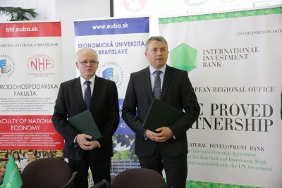 Ekonomická univerzita v Bratislave a Medzinárodná investičná banka podpísali memorandum o porozumení