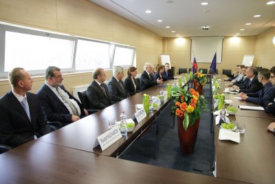 Stretnutie prezidenta SR Andreja Kisku so študentmi a vedením EU v Bratislave