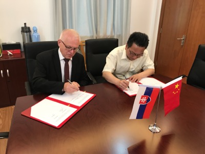 Intenzívne sa rozvíjajúca spolupráca s čínskymi univerzitami