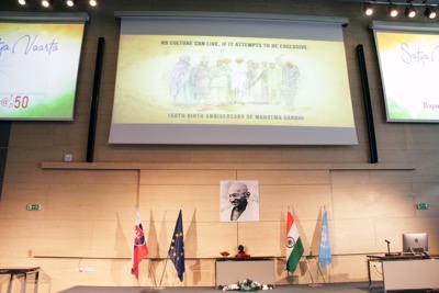 Slávnostné podujatie k výročiu narodenia Mahátmu Gándího a pripomenutie si Medzinárodného dňa nenásilia na EU v Bratislave