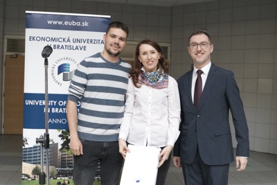 Zahraniční študenti Ekonomickej univerzity v Bratislave predstavili slovenským študentom rôznorodosť kultúr