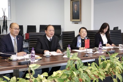 Návšteva delegácie zo Shanghai University of International Business and Economics