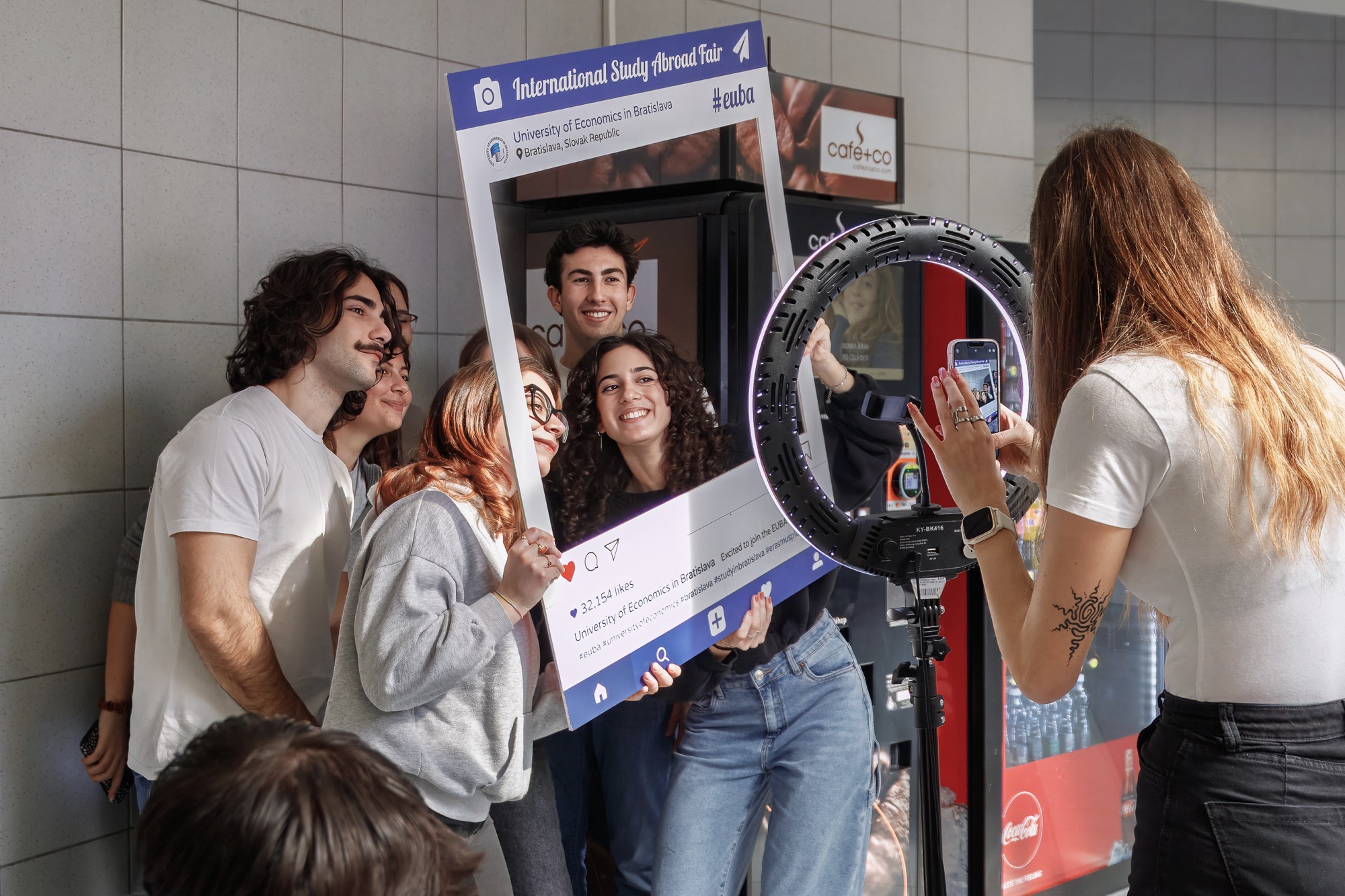 International experience directly at EUBA: 14th annual International Study Abroad Fair brings together students from 21 countries