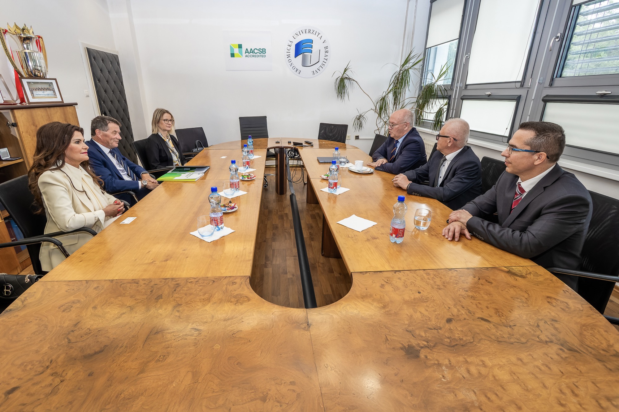 Visit from the European Court of Auditors and the Supreme Audit Office to EUBA