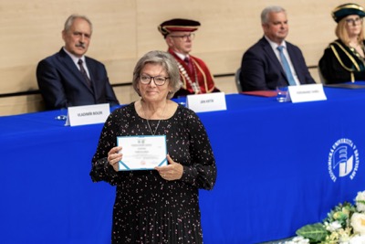 Prvé promócie v tomto akademickom roku patrili absolventom Univerzity tretieho veku EUBA