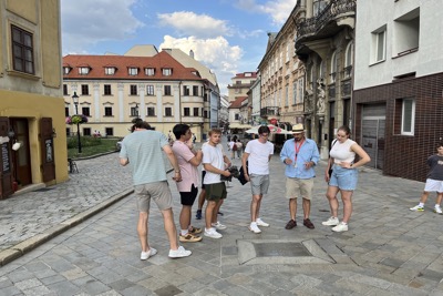 EUBA privítala študentov letnej školy AI and Digital Leadership