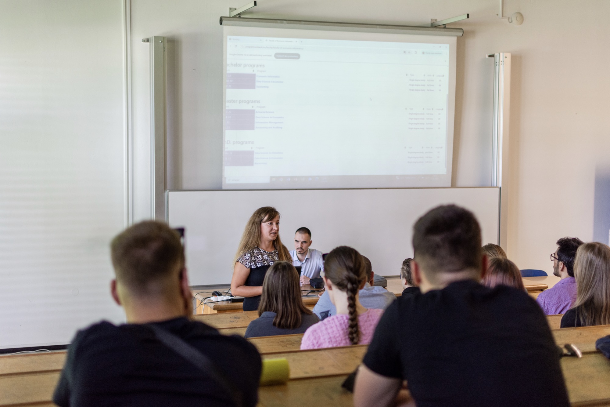 Návšteva študentov z Budapest University of Economics and Business na EUBA