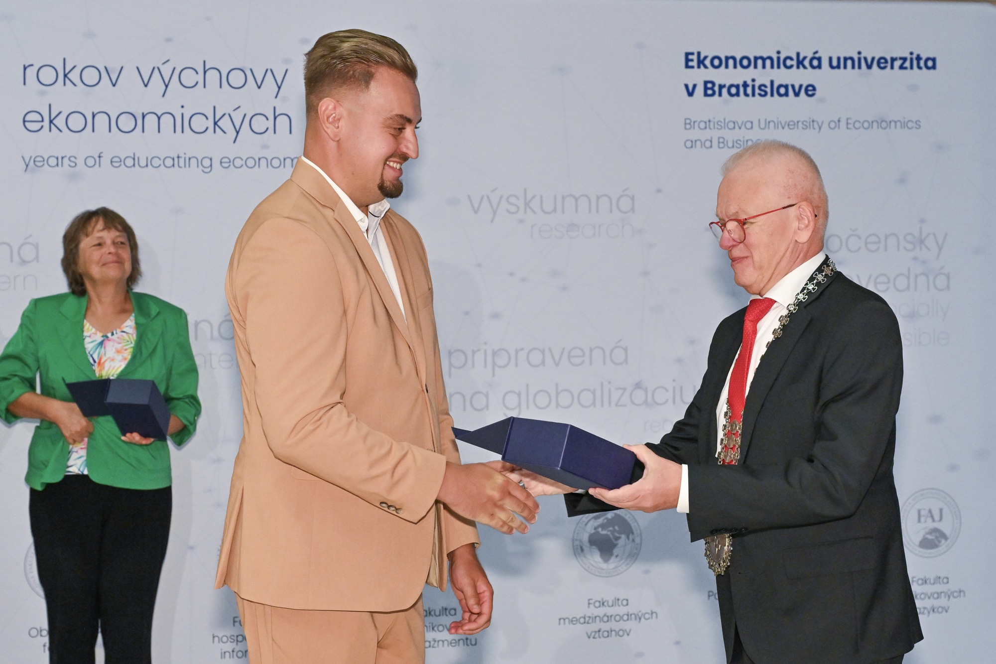 EUBA 85: Rektor ocenil laureátov za mimoriadny prínos k rozvoju vzdelávania