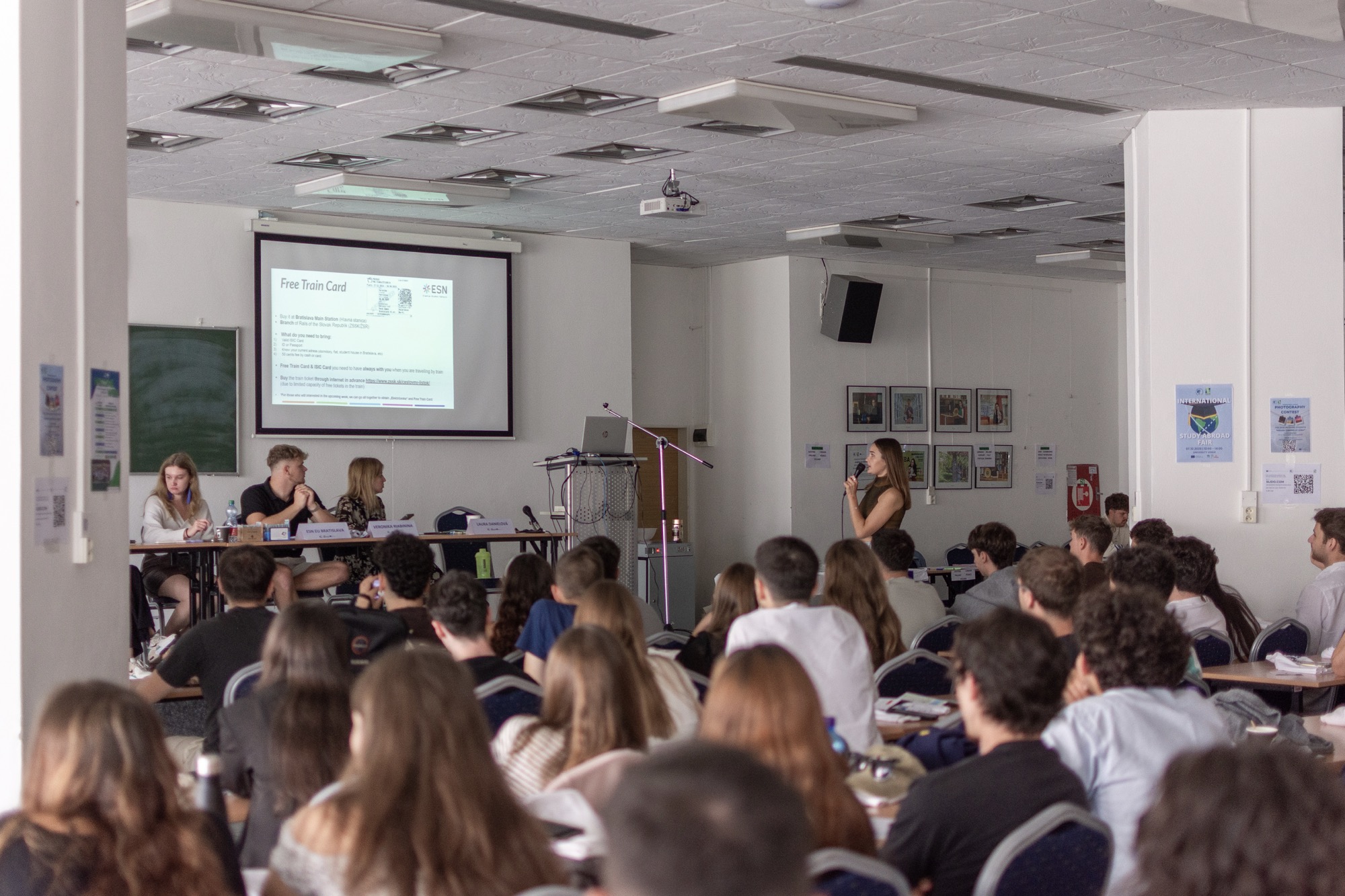 EUBA privítala výmenných študentov na zimný semester 2025/2026