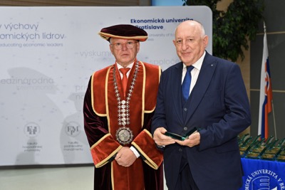 EUBA 85: Ocenenie za mimoriadny prínos k rozvoju univerzity