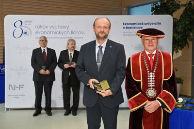 EUBA 85: Ocenenie za mimoriadny prínos k rozvoju univerzity