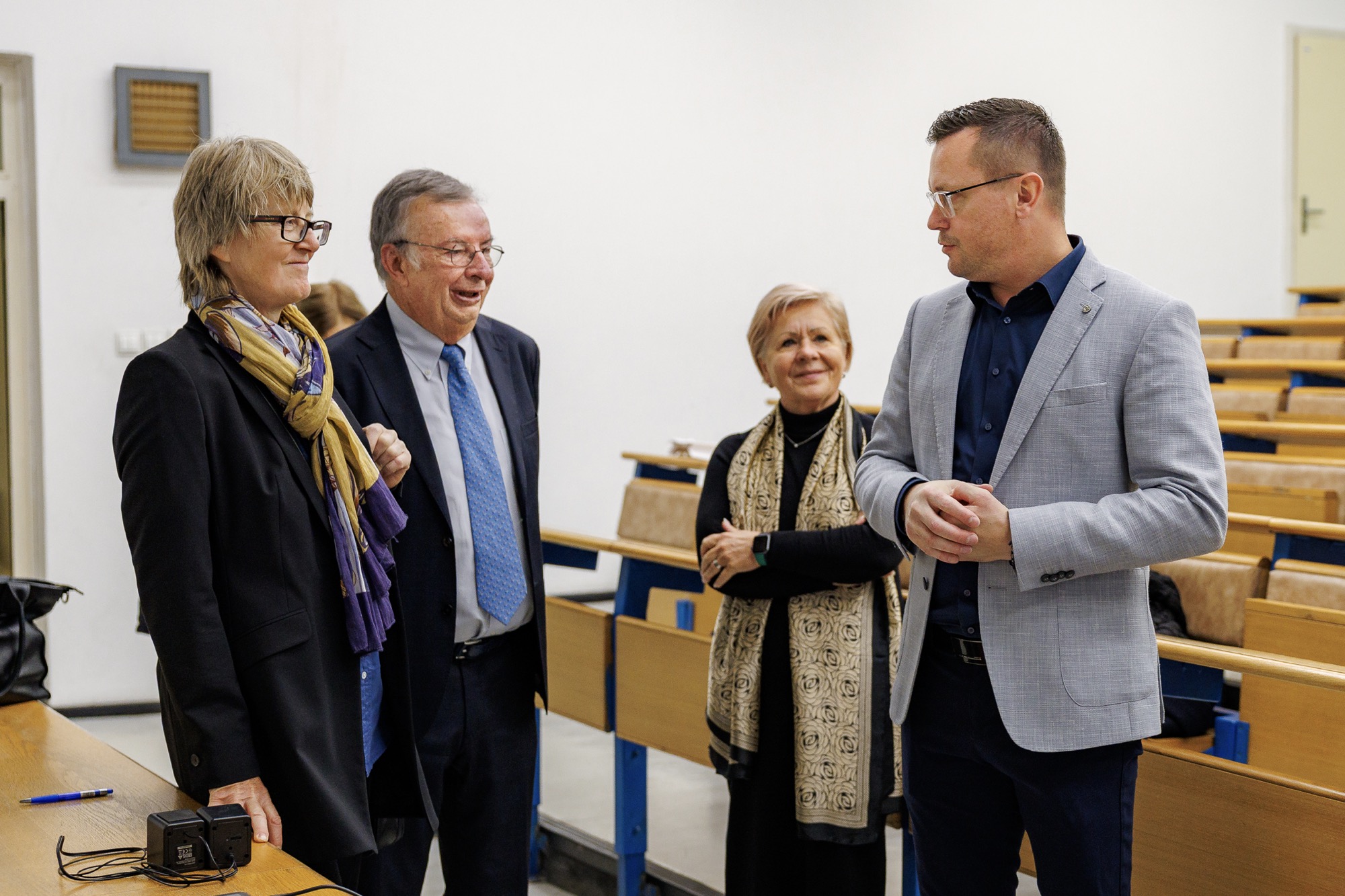 Nový akademický rok na Univerzite tretieho veku a návšteva prezidenta AIUTA na EUBA