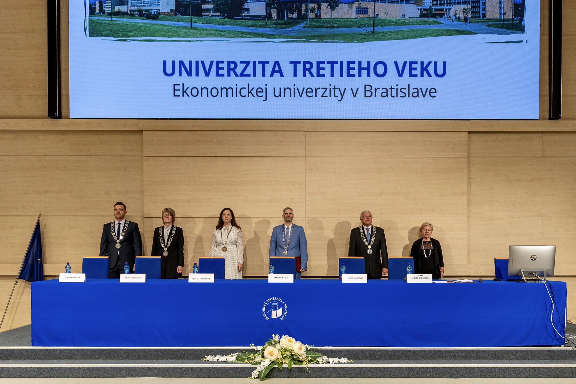 Nový akademický rok na Univerzite tretieho veku a návšteva prezidenta AIUTA na EUBA