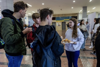 Kariérna cesta 2025: Desiatky prestížnych zamestnávateľov priniesli študentom jedinečné kariérne príležitosti