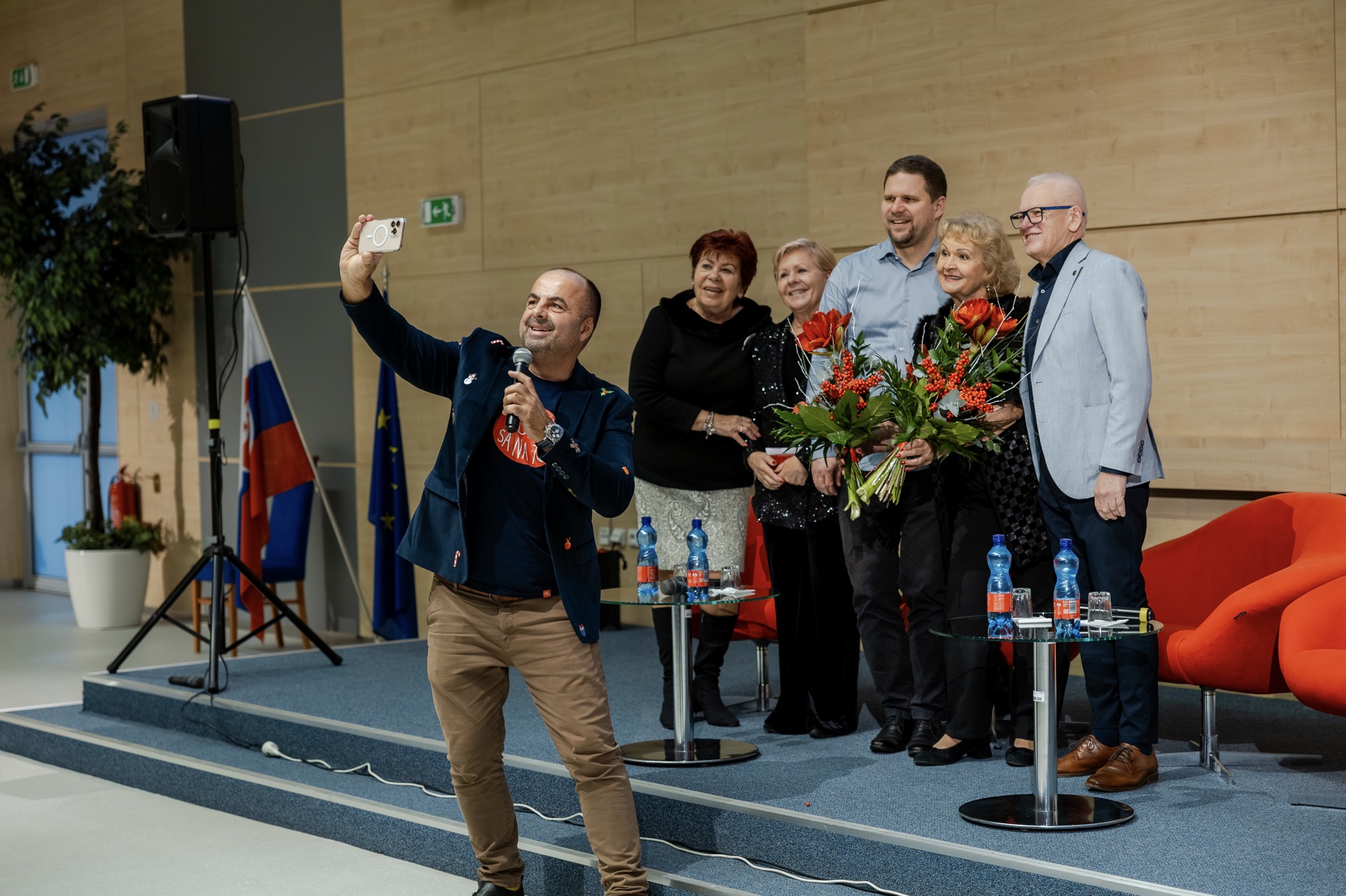 Univerzita tretieho veku EUBA pred Vianocami