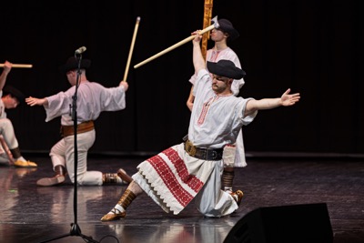 EUBA oslávila 85 rokov tradície folklórom: FS Ekonóm vystúpil v Dome kultúry Zrkadlový háj