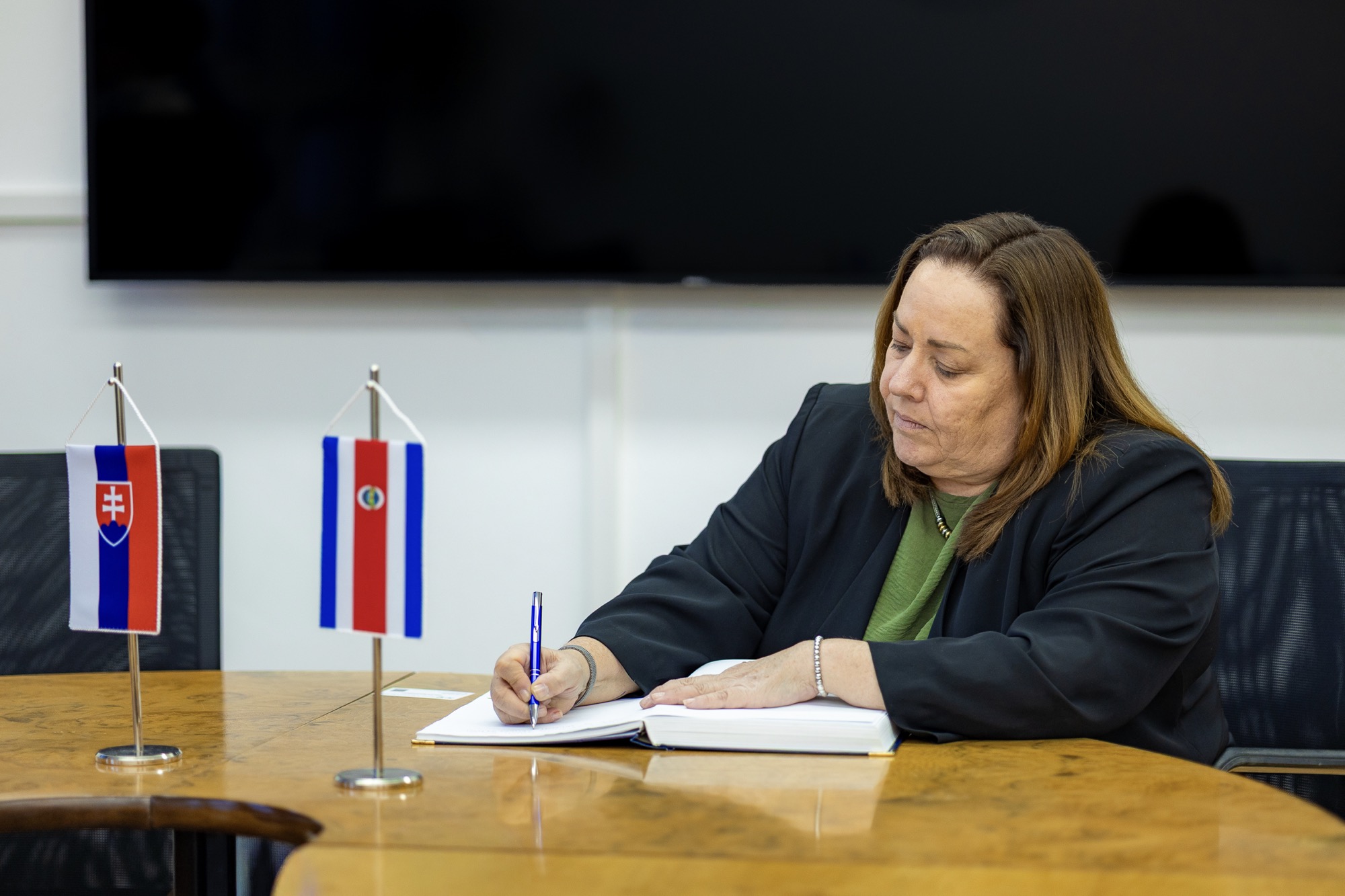 Prijatie veľvyslankyne Kostariky na Ekonomickej univerzite v Bratislave