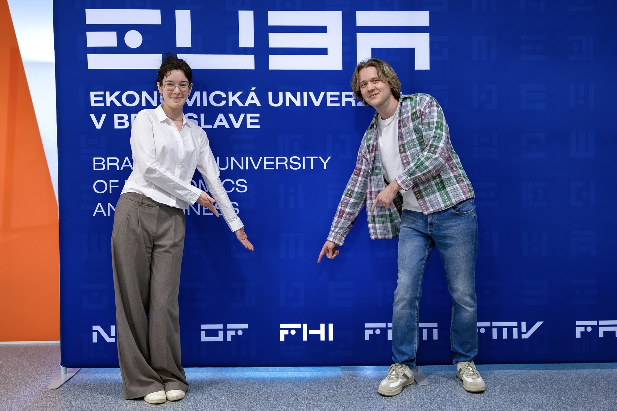 Študenti FHI EUBA triumfovali vo svetovej súťaži SAS Curiosity Cup 2026