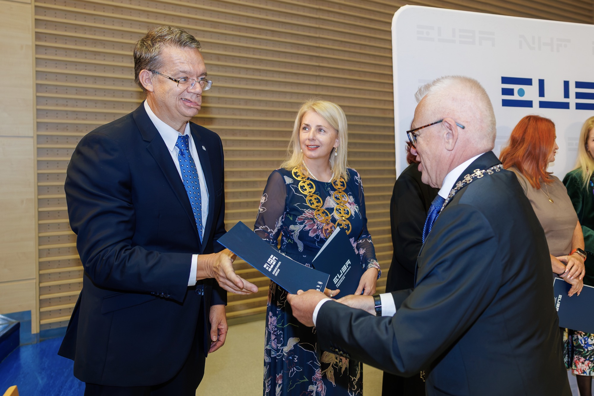 Rektor udelil Cenu EU v Bratislave za publikačnú činnosť, Cenu rektora EU v Bratislave za pedagogickú činnosť a Cenu rektora EU v Bratislave za ŠVOČ