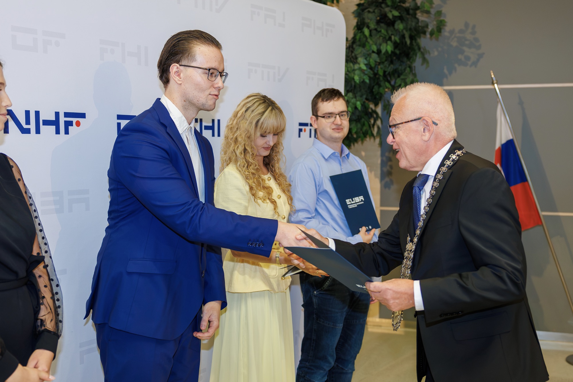 Rektor udelil Cenu EU v Bratislave za publikačnú činnosť, Cenu rektora EU v Bratislave za pedagogickú činnosť a Cenu rektora EU v Bratislave za ŠVOČ