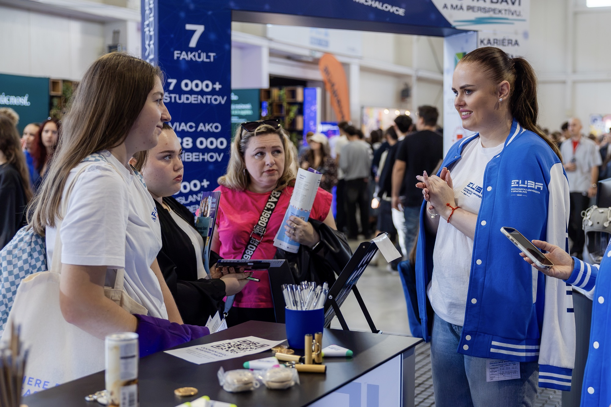 Hovoríme jazykom mladých: EUBA predstavila na Gaudeamuse modernú expozíciu