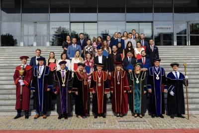 Promócie absolventov doktorandského štúdia 2025/2026