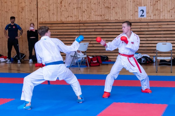 Dominik Imrich s dvojnásobným titulom z Akademických majstrovstiev Slovenskej republiky v karate