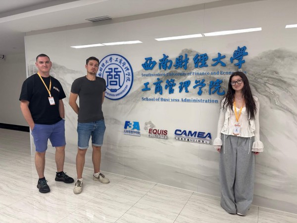 Študenti EUBA na letnej škole Global Academy Summer Camp v Číne
