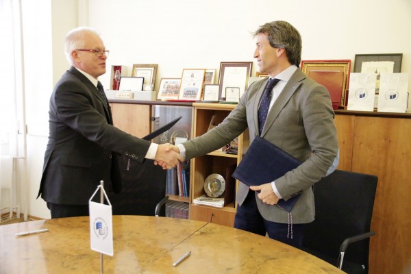 Podpis dodatku zmluvy so Španielskym veľvyslanectvom