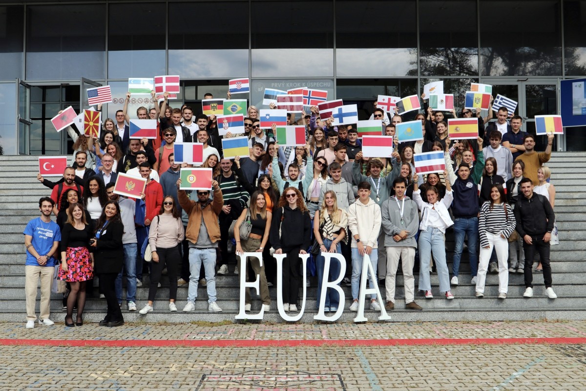 EUBA privítala 123 zahraničných študentov na výmennom pobyte v zimnom semestri