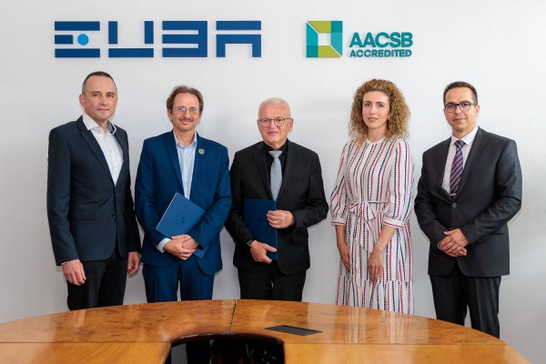 FHI EUBA a PMI Slovensko rozširujú spoluprácu, vznikne prvý PMI študentský klub na Slovensku
